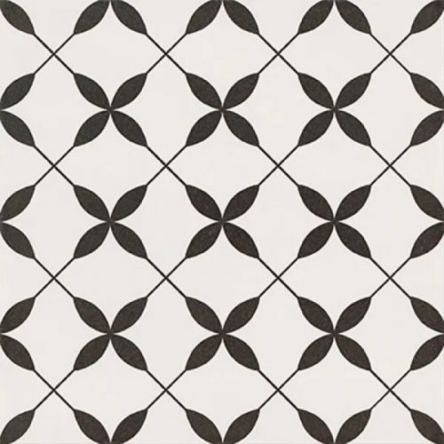 Patchwork Clover Black Pattern 30×30