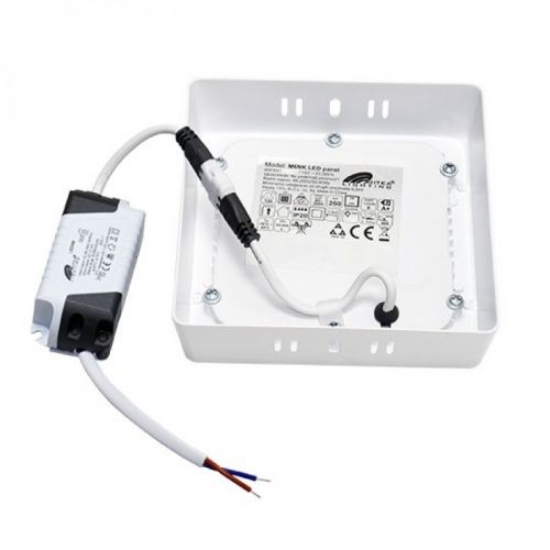 M6NK 6W 3000K beli nadgradni kvadratni LED panel